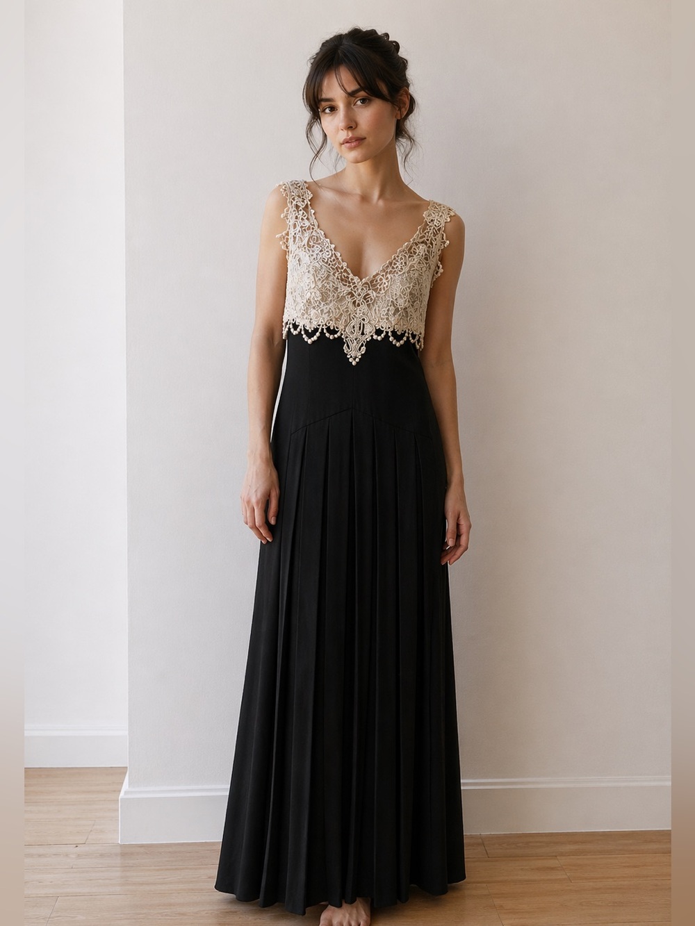 VTG Scott McClintock Victorian Gothic Lace Crochet Keyhole Back Prom Gown XS S